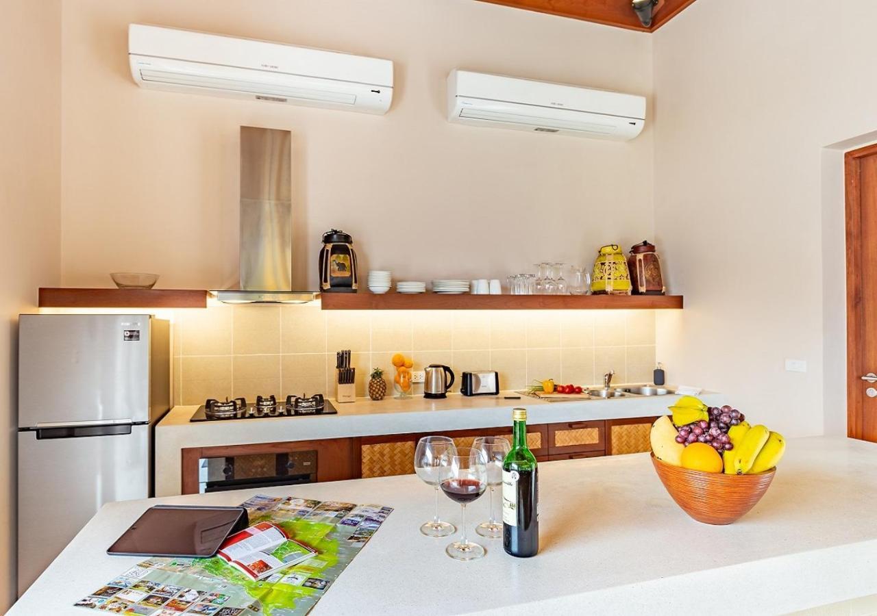 Aspire Villas Салат Бийч Екстериор снимка